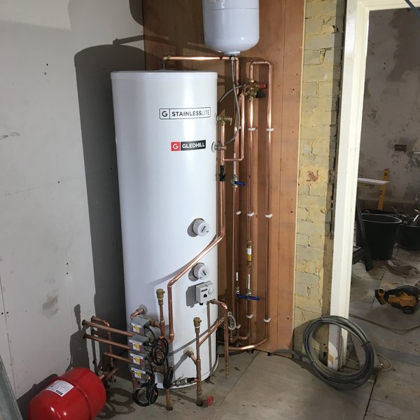 R C B Plumbing Heating contractors in Sutton, Surrey